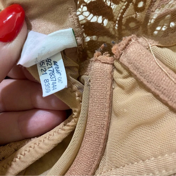 Women’s Aerie Brand Tan Nude Coloured Square Neck Bra Adjustable Straps Size 34B - Picture 12 of 16